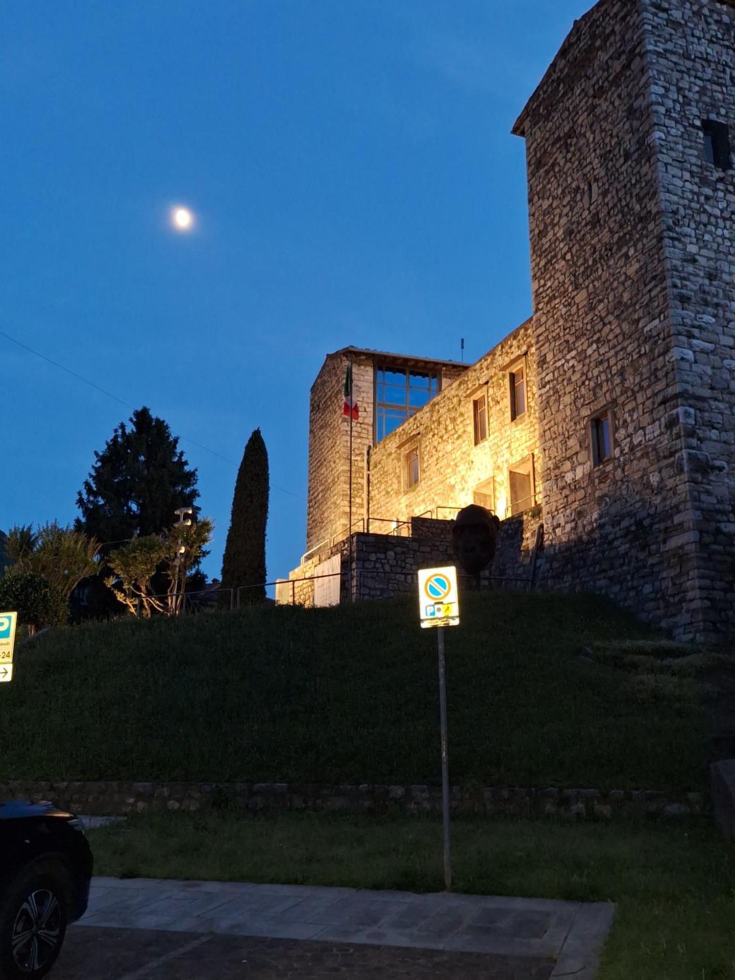 La Tana Del Geco Acomodação com café da manhã Iseo Exterior foto